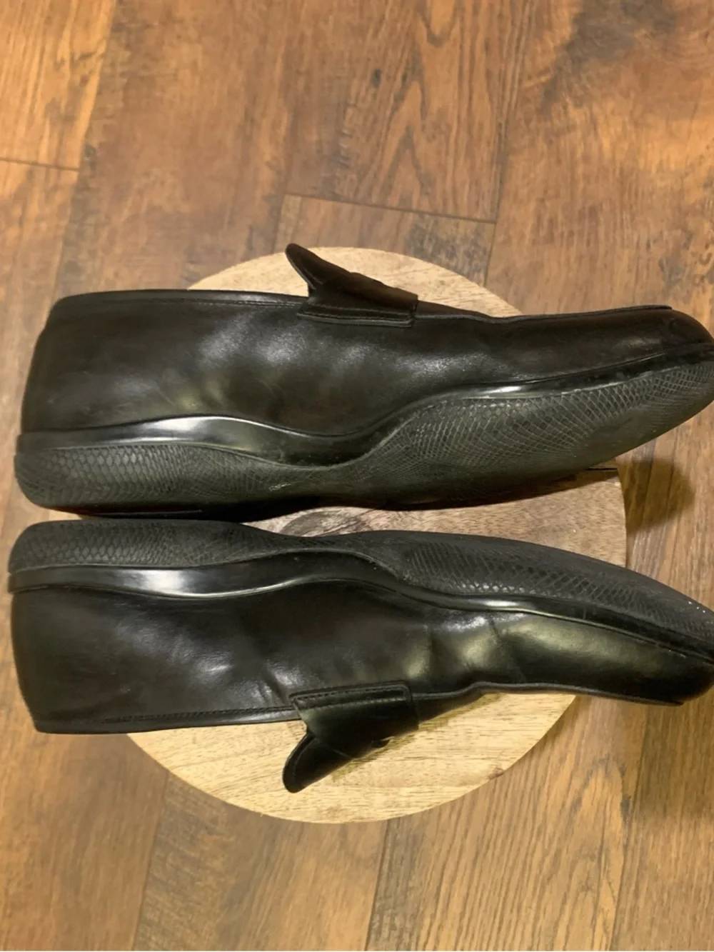 Prada Black Leather Men's Slip-On Loafers - Picture 4 of 9